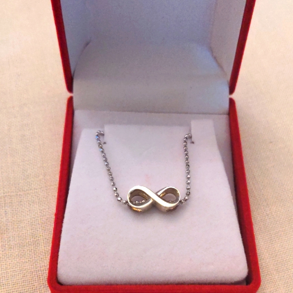 Alex Woo Sterling Silver Infinity Necklace.  New with tags. Macy's  Charm. Boxed